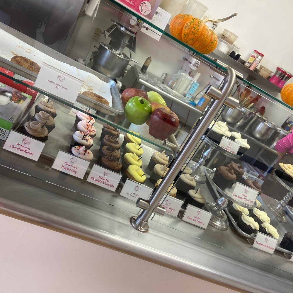Yummy Cupcakes - Desserts Near Me - Burbank, California Yummy Cupcakes - Desserts Near Me - Burbank, California
