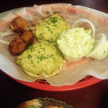 Machipongo Trading Company - Open face crab melt (minus the cheese) - Coffee & Tea Near Me - Machipongo, Virginia