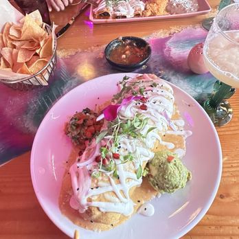 La Catrina Chingona - Mar y Seafood/ Steak burrito hugely delicious! - Cocktail Bars Near Me - Terrebonne, Oregon La Catrina Chingona - Mar y Seafood/ Steak burrito hugely delicious! - Cocktail Bars Near Me - Terrebonne, Oregon