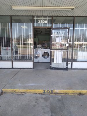 TENDERLY USED APPLIANCES - Updated July 2025 - 3328 East Lancaster ...