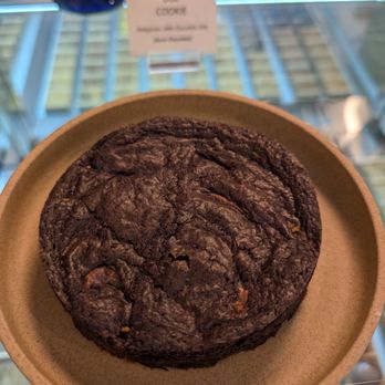 Daniel Corpuz Chocolatier - Ube cookie - Chocolatiers & Shops Near Me - New York, New York Daniel Corpuz Chocolatier - Ube cookie - Chocolatiers & Shops Near Me - New York, New York