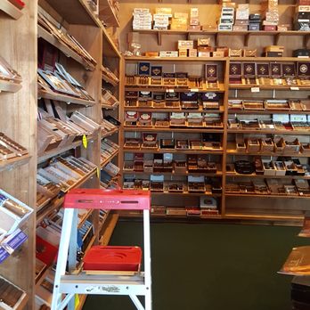 Cigar Lounge - Tobacco Shops Near Me - Plano, Texas Cigar Lounge - Tobacco Shops Near Me - Plano, Texas