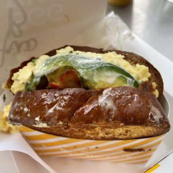 Egg Tuck - Avo Egg w/ smoked bacon - Breakfast & Brunch Near Me - Los Angeles, California Egg Tuck - Avo Egg w/ smoked bacon - Breakfast & Brunch Near Me - Los Angeles, California