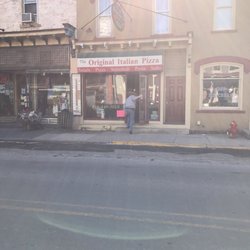 Original Italian Pizza - Outside looking in