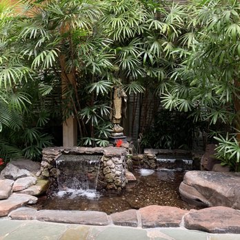 Best Western Plus Island Palms Hotel & Marina - Entrance waterfall - San Diego, CA
