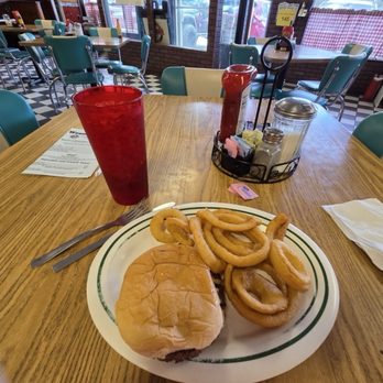 Wesner's Grill - Mushroom Swiss burger - American Near Me - Rogers, Arkansas