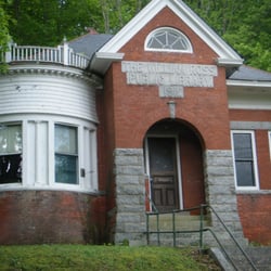 Chaplin Town Library