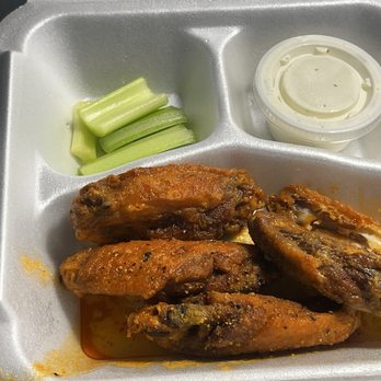 Chex Grill and Wings - Chicken Wings Near Me - Charlotte, North Carolina
