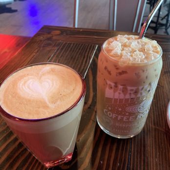 Dark Moon Coffee Roasters - Honey Latte & Iced Vanilla Latte - Coffee Roasteries Near Me - Henderson, Nevada