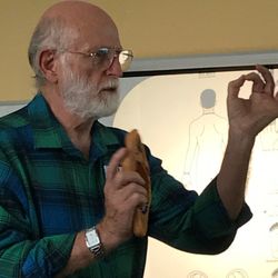Seattle Reflexology & Massage Center - World renowned Bill Flocco, instructor, author and lecturer, sharing his knowledge and skill with Seattle Reflexology