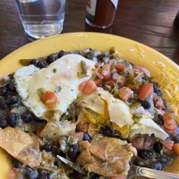a plate of mexican food a plate of mexican food