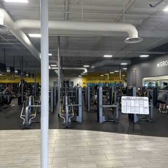 Chuze Fitness - Gyms Near Me - Encinitas, California