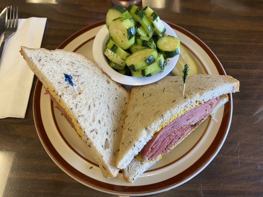 New York Deli by null