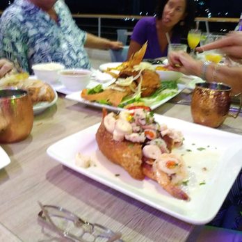 El Yate - Sper snapper for 6. - Seafood Near Me - Fajardo, Puerto Rico El Yate - Sper snapper for 6. - Seafood Near Me - Fajardo, Puerto Rico