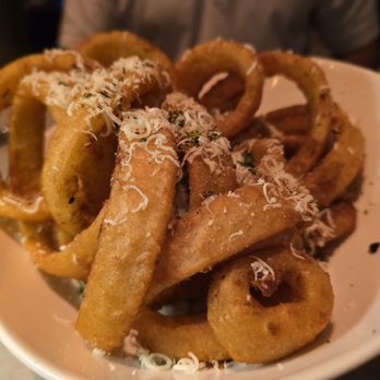 Arnold Palmer's Restaurant - Onion rings - American Near Me - La Quinta, California