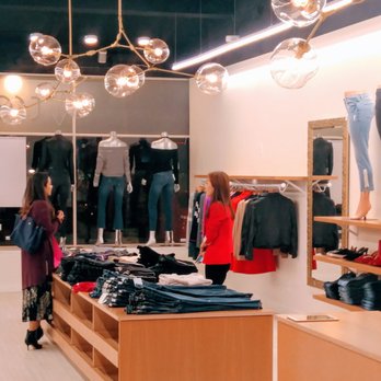 Trendy Fox Boutique - Women's Clothing Near Me - Bellevue, Washington Trendy Fox Boutique - Women's Clothing Near Me - Bellevue, Washington