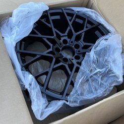 Les Schwab Tire Center