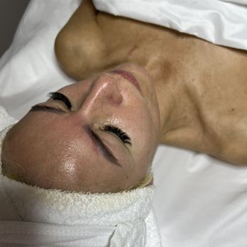 NH Zone Salon - Facials - Nail Salons Near Me - Chicago, Illinois
