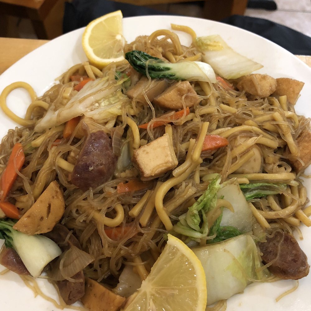 Pinoy Pansitan - Pancit miki bihon - Filipino Near Me - Montreal, Quebec Pinoy Pansitan - Pancit miki bihon - Filipino Near Me - Montreal, Quebec