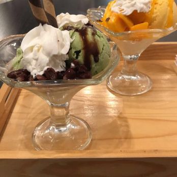 Mango Mango Dessert - Green tea w/ red bean sundae and mango sundae - Desserts Near Me - Plano, Texas