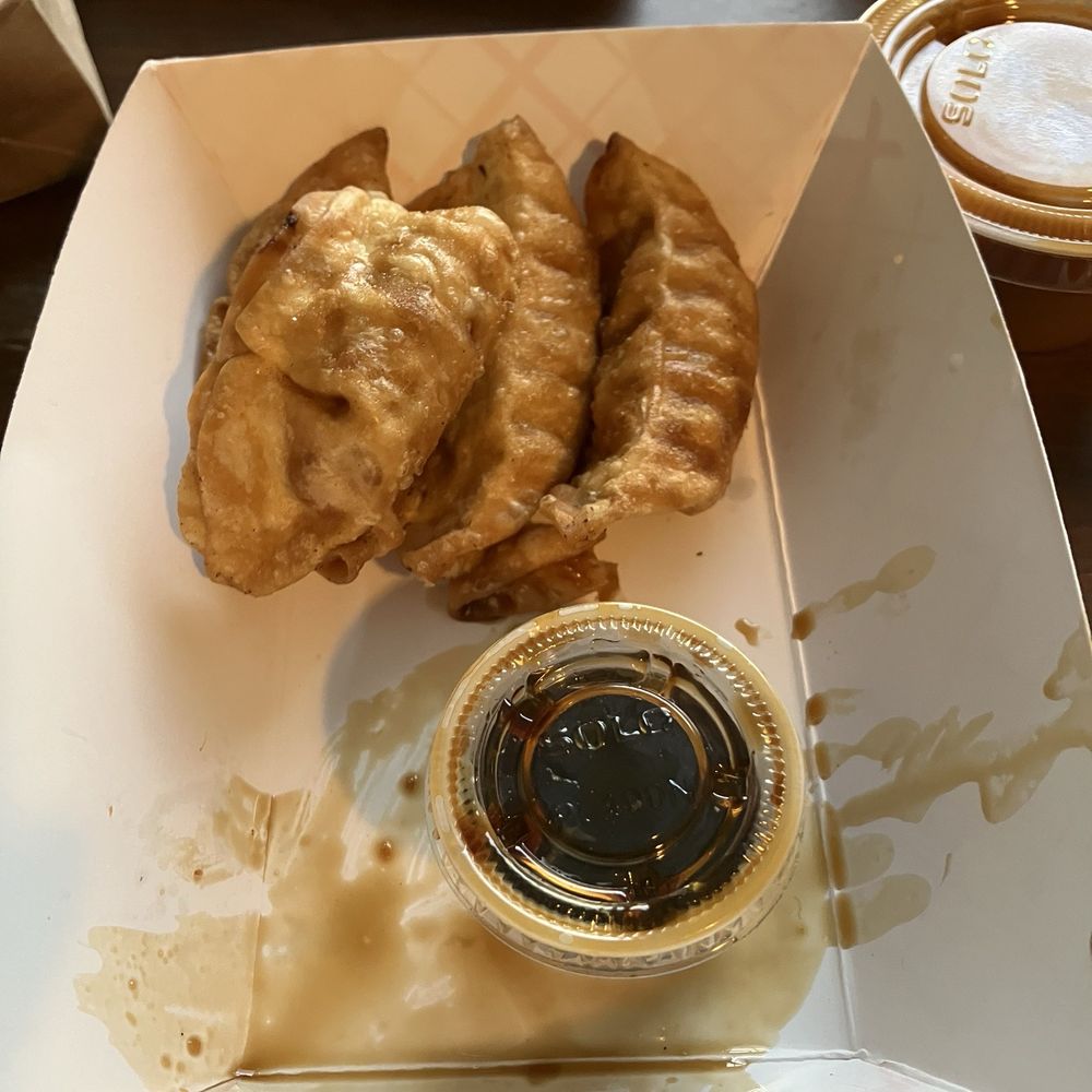 Moo Ping Thai Street Food - Pot Stickers - Food Trucks Near Me - Eugene, Oregon Moo Ping Thai Street Food - Pot Stickers - Food Trucks Near Me - Eugene, Oregon