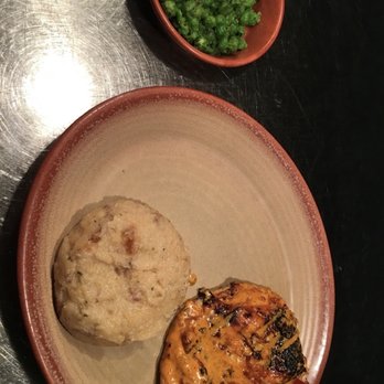 Nando's Peri-Peri - Boneless Breast with garlic Red Skin Mashed Potatoes - South African Near Me - Oakbrook, Illinois Nando's Peri-Peri - Boneless Breast with garlic Red Skin Mashed Potatoes - South African Near Me - Oakbrook, Illinois