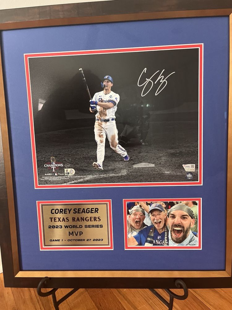 LONE STAR AWARDS & TROPHIES Updated October 2024 10 Photos & 20