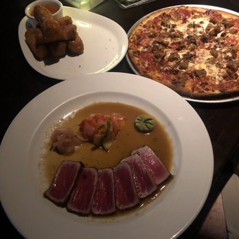 Yard House - Ahi Sashimi*, Fried Mac Cheese and The Carnivore pizza - Bars Near Me - Sunrise, Florida Yard House - Ahi Sashimi*, Fried Mac Cheese and The Carnivore pizza - Bars Near Me - Sunrise, Florida