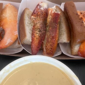 Luke's Lobster  - Seafood Near Me - Seattle, Washington