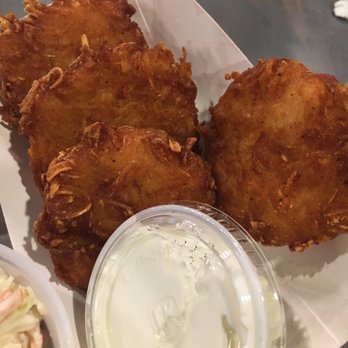 Mountain View Family Drive In - Potato pancakes - Mini Golf Near Me - Nazareth, Pennsylvania