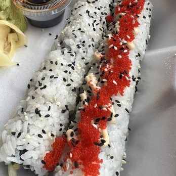 North Fresh Sushi and Poke - a sushi roll with red cavia - Food Trucks Near Me - Bend, Oregon North Fresh Sushi and Poke - a sushi roll with red cavia - Food Trucks Near Me - Bend, Oregon
