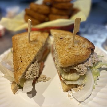 Hodad’s - Tuna and Frings - Burgers Near Me - San Diego, California
