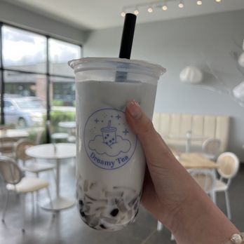 Dreamy Tea - Dreamy tea + honey boba + lychee jelly - Desserts Near Me - Winter Garden, Florida