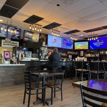 Fatty's Winghouse - Chicken Wings Near Me - Stafford, Virginia