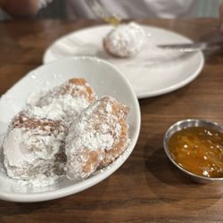 Biscuit Beignets