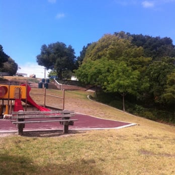 Hilda Ray Park - Just a little park on a hill. - Parks Near Me - Santa Barbara, California Hilda Ray Park - Just a little park on a hill. - Parks Near Me - Santa Barbara, California