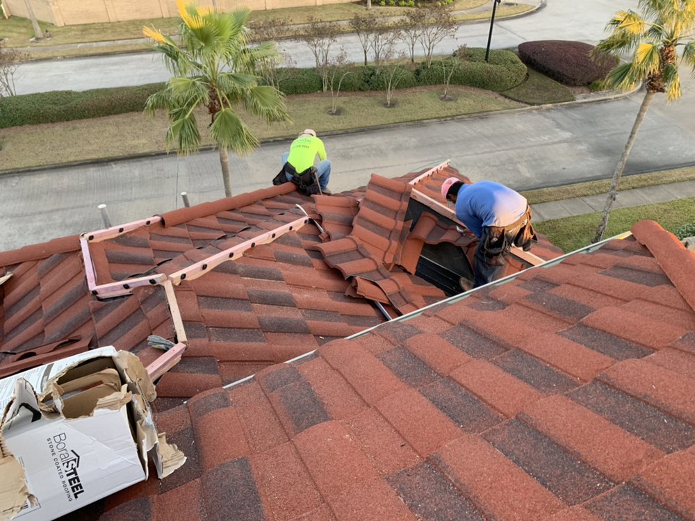 Slide of Callender Roofing Services