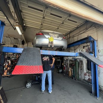Zaks Mufflers - Auto Repair Near Me - Irving, Texas Zaks Mufflers - Auto Repair Near Me - Irving, Texas