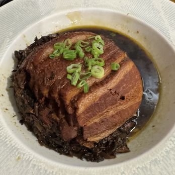 Linglong Soup Dumplings - Steamed pork belly with preserved greens - Dim Sum Near Me - Fountain Valley, California