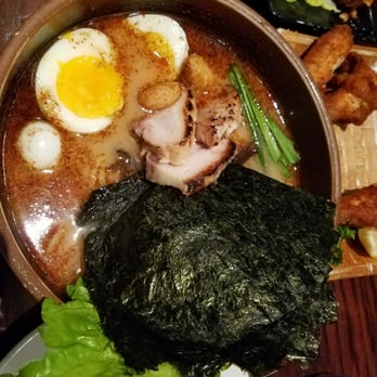 Ramen Dojo - I don't think that lettuce has any business being in this otherwise near-perfect Garlic medium spicy Ramen at Ramen Dojo - Ramen Near Me - San Mateo, California Ramen Dojo - I don't think that lettuce has any business being in this otherwise near-perfect Garlic medium spicy Ramen at Ramen Dojo - Ramen Near Me - San Mateo, California