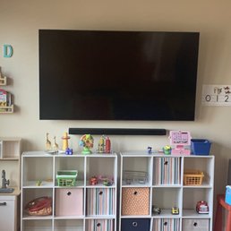 Kids Corner- Smart TV with wireless sound bar entertainment system added. Kids Corner- Smart TV with wireless sound bar entertainment system added.