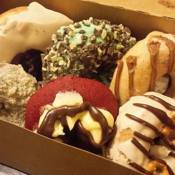 Hurts Donut - T: PB&J, Andes Mint, Jesus. B: Blueberry Streusel, Red Velvet Cheesecake, and PB Fly. - Donuts Near Me - Tempe, Arizona