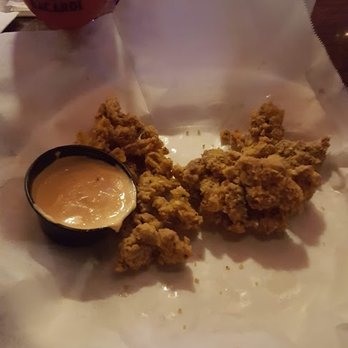 115 Bourbon Street - Alligator bites - Sports Bars Near Me - Merrionette Park, Illinois
