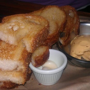 Earl's Beer & Cheese - Beer cheese and toast points - Bars Near Me - New York, New York