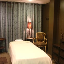 Atlas Family Health Center - Massage Suite