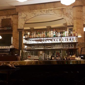 Vaudeville - The gorgeous classic bar - Brasseries Near Me - Paris, 75 Vaudeville - The gorgeous classic bar - Brasseries Near Me - Paris, 75