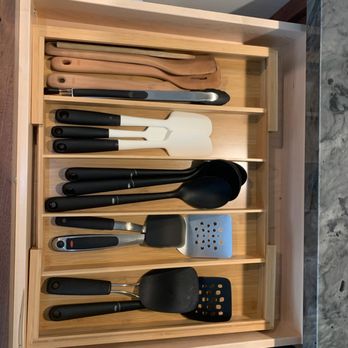 LMW Edits - Kitchen drawer organized by LMW Edits team member Leslie Todd - Home Organization Near Me LMW Edits - Kitchen drawer organized by LMW Edits team member Leslie Todd - Home Organization Near Me