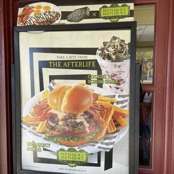 Denny's - Beetlejuicy burger - Diners Near Me - Willowbrook, Illinois