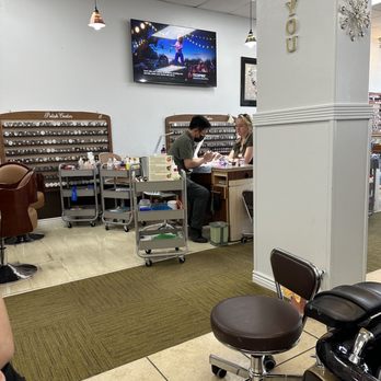 Tony Nails - That little white purse on the table is mine - Nail Salons Near Me - Aurora, Colorado