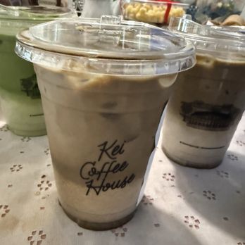 Kei Coffee House - Hojicha Quattro Latte - Coffee & Tea Near Me - Westminster, California